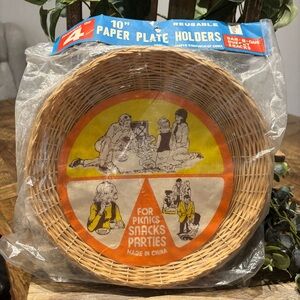 Vintage 70’s  Wicker Paper Plate Holders Set Of Four New